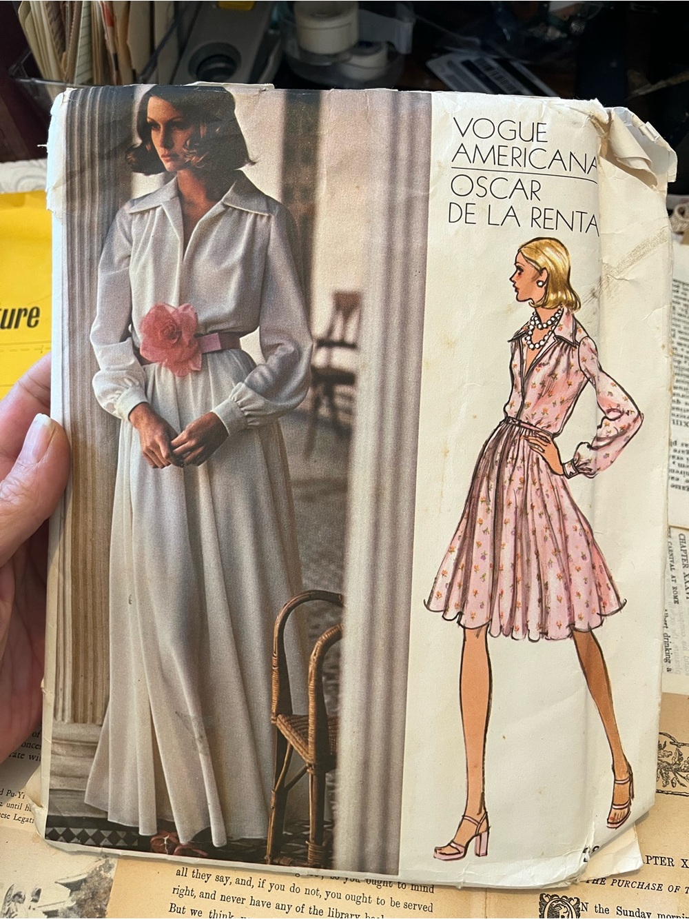 Vogue Americana Oscar de la Renta Pattern 2880 Size 12 (1973)